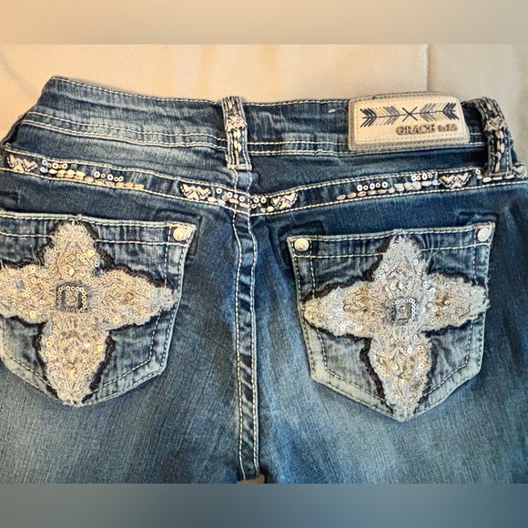 Grace in LA Women’s Jeans - Picture 3 of 5